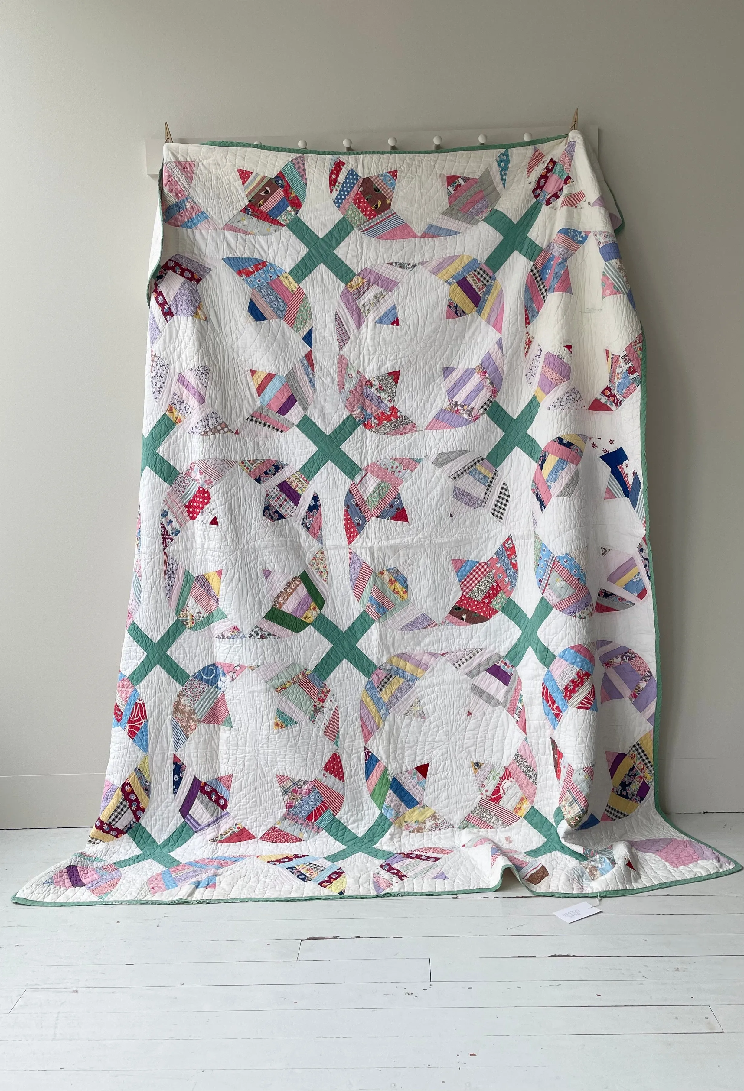 1930s Feedsack Tulip Quilt