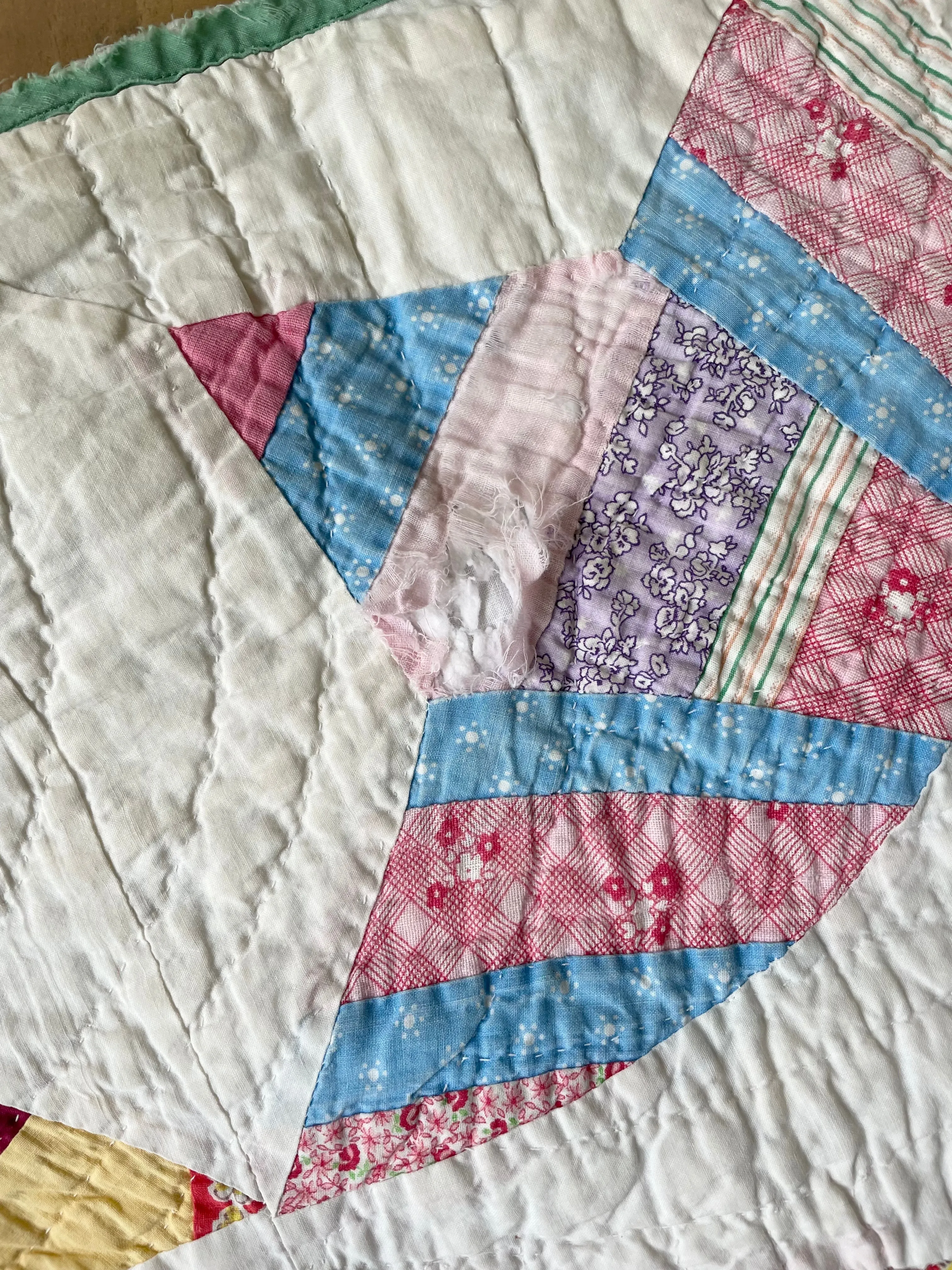 1930s Feedsack Tulip Quilt