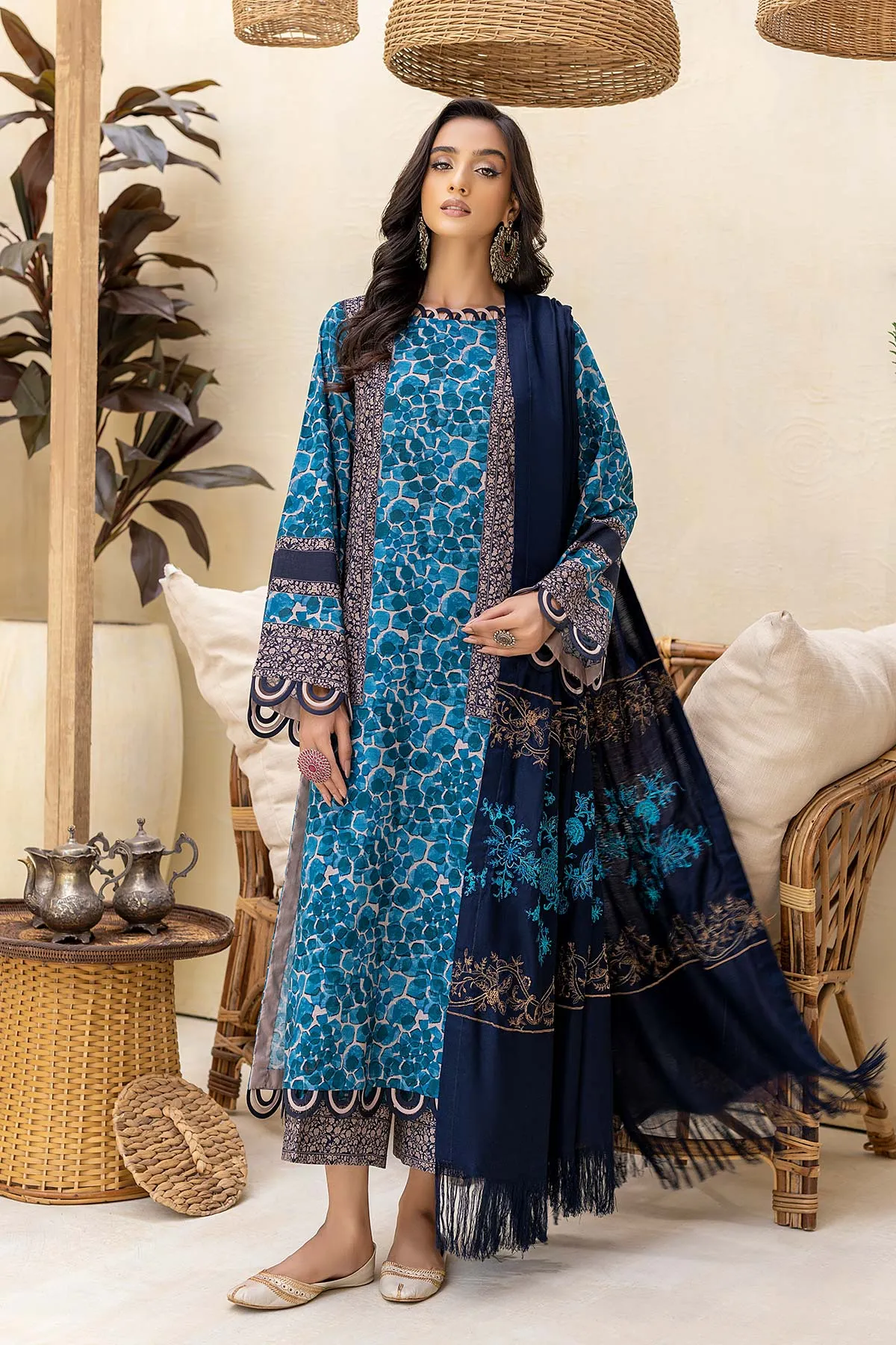 3-Pc Unstitched Khaddar With Embroidered Pashmina Shawl CKD22-03