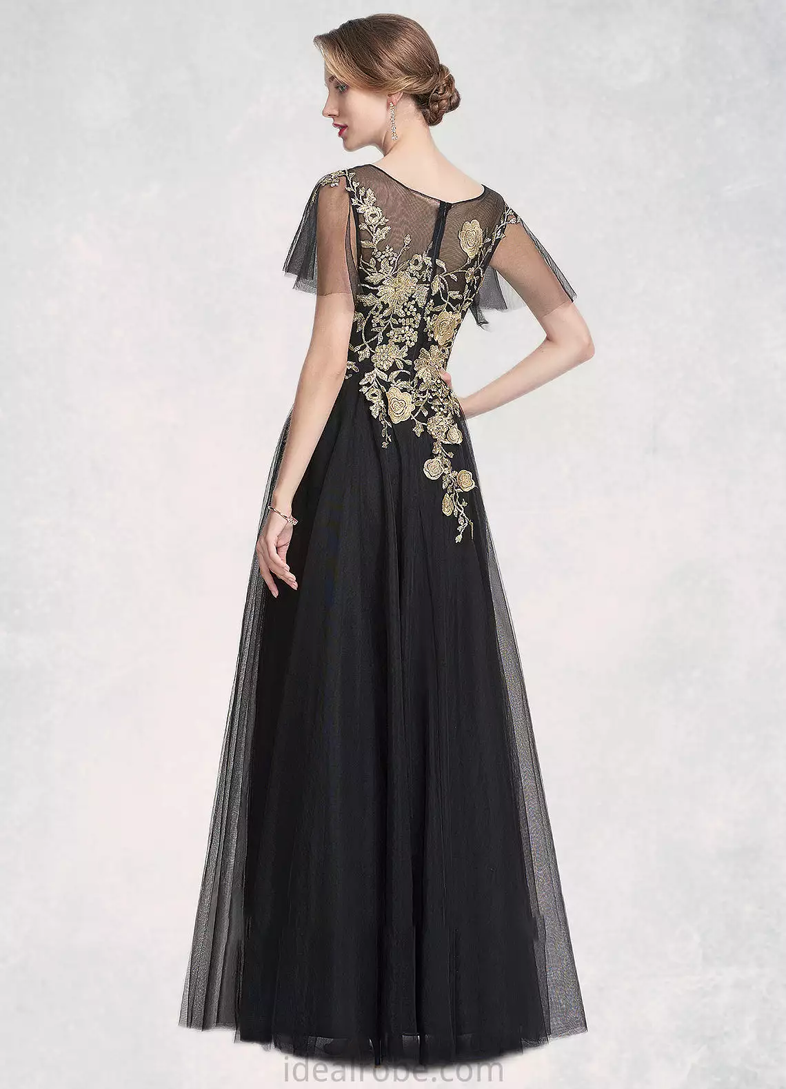 Amiah A-Line/Princess Scoop Neck Floor-Length Tulle Mother of the Bride Dress With Lace STK126P0014841