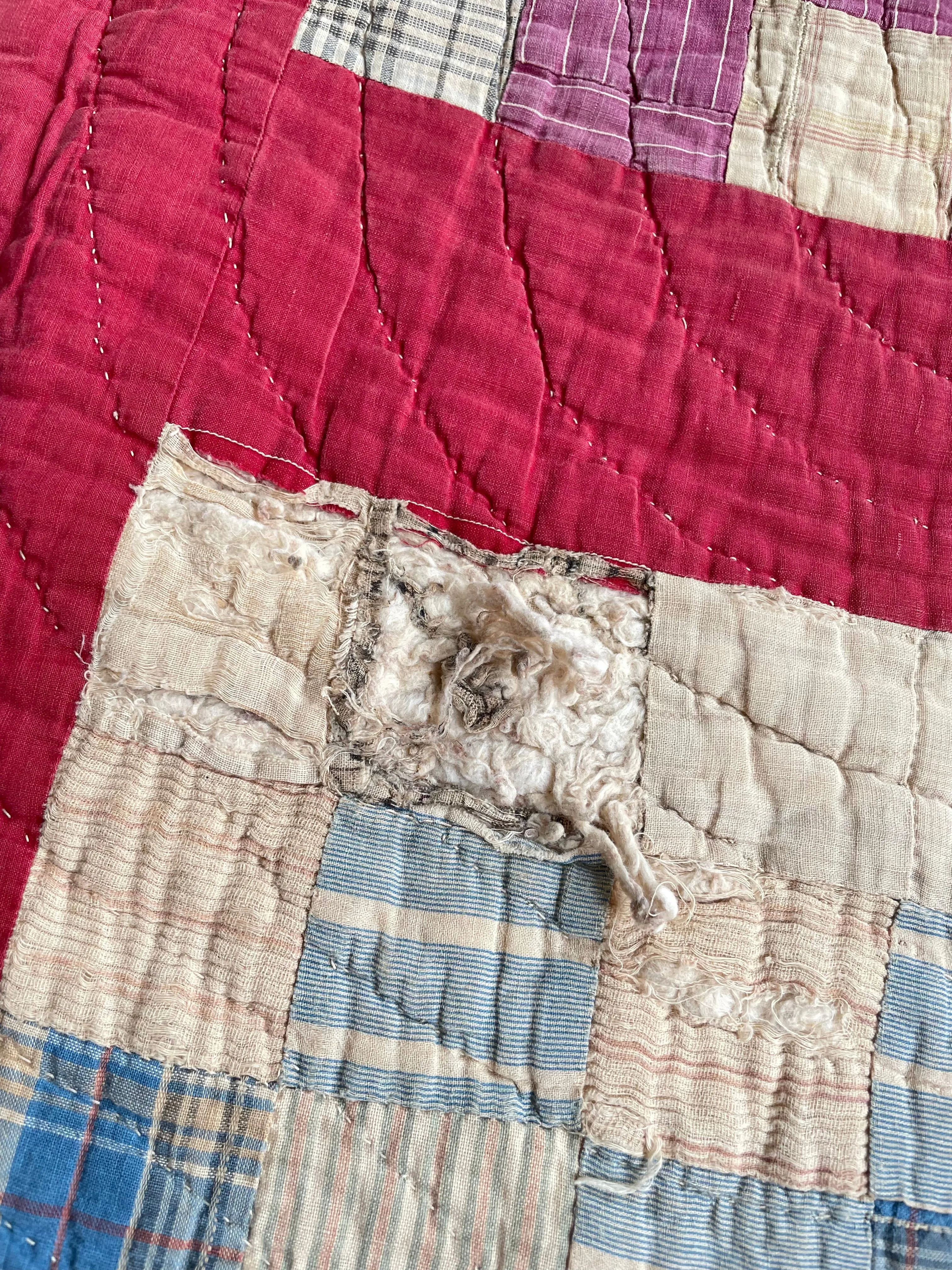 Antique 1900s Handsewn Quilt