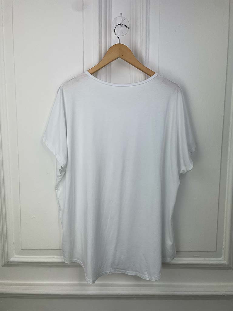 Basic T-Shirt - White