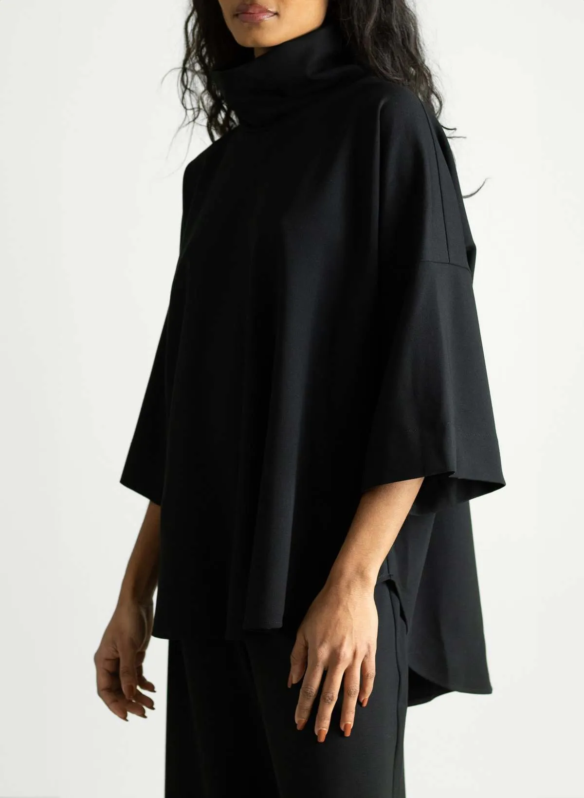 Flared Sleeve Turtleneck - Black