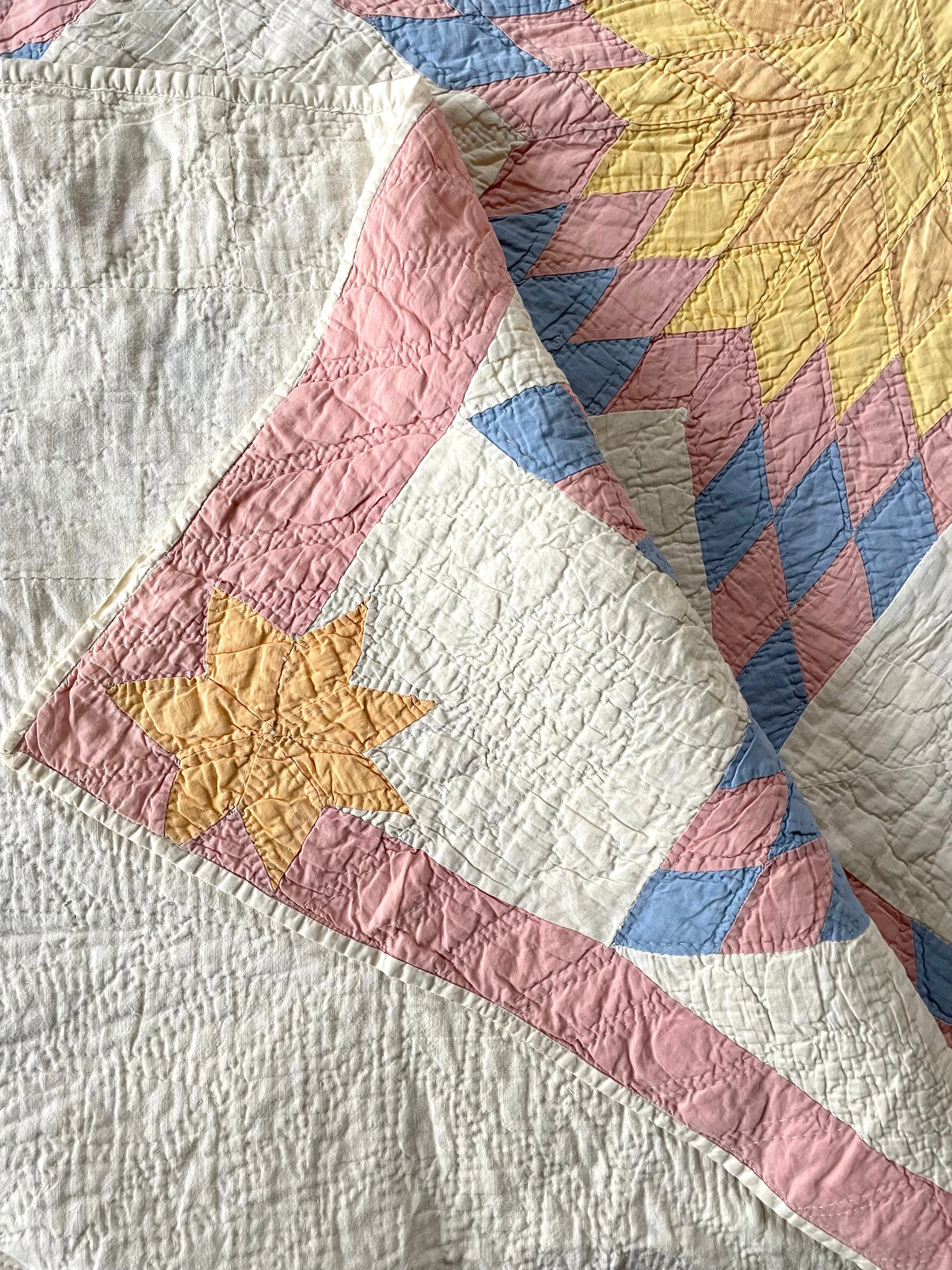 Harvest Sun Heirloom Quilt