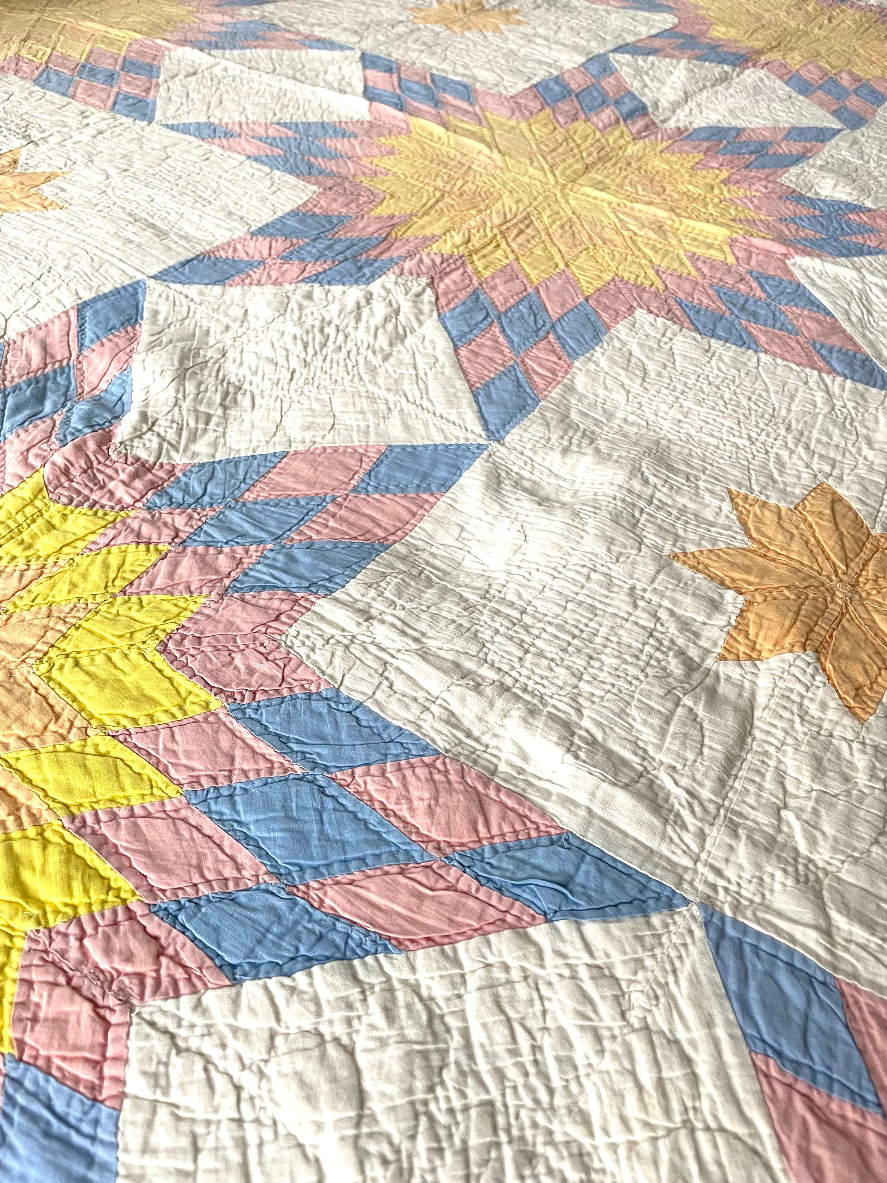 Harvest Sun Heirloom Quilt