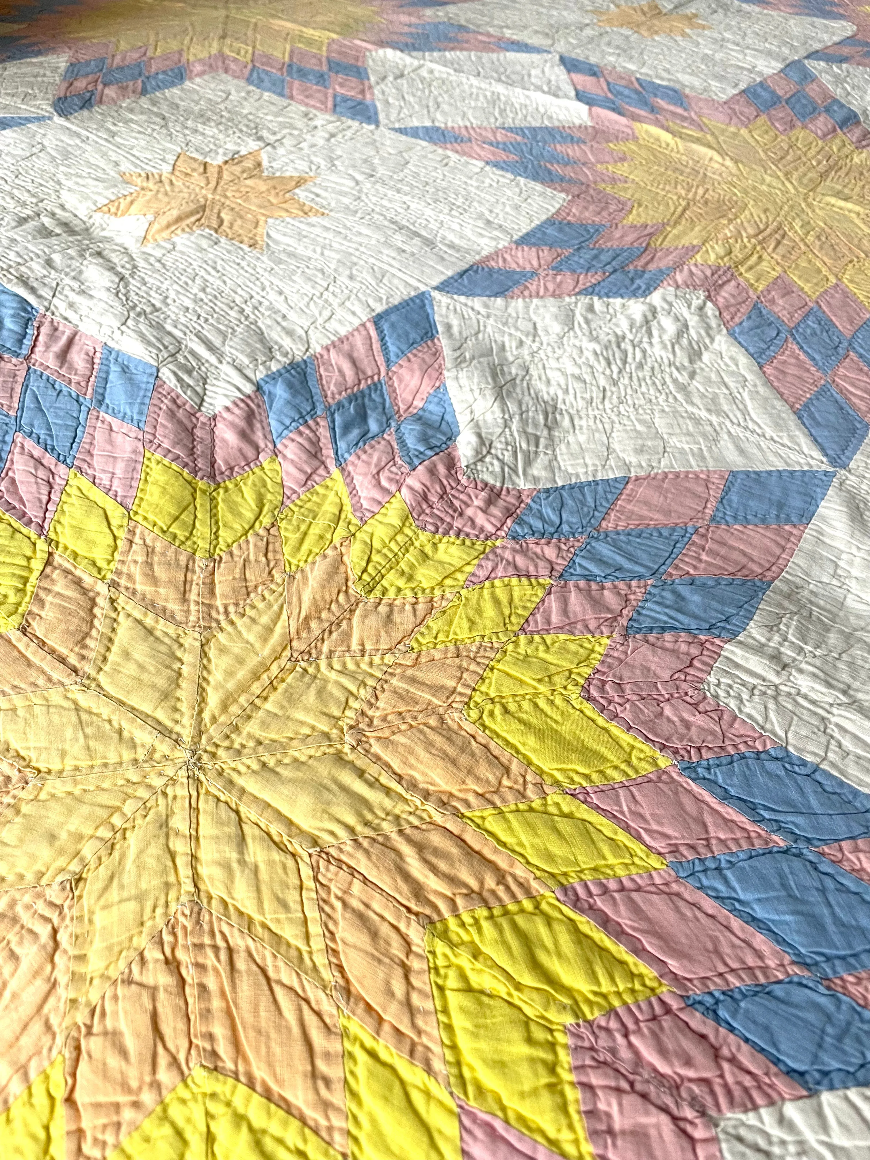 Harvest Sun Heirloom Quilt