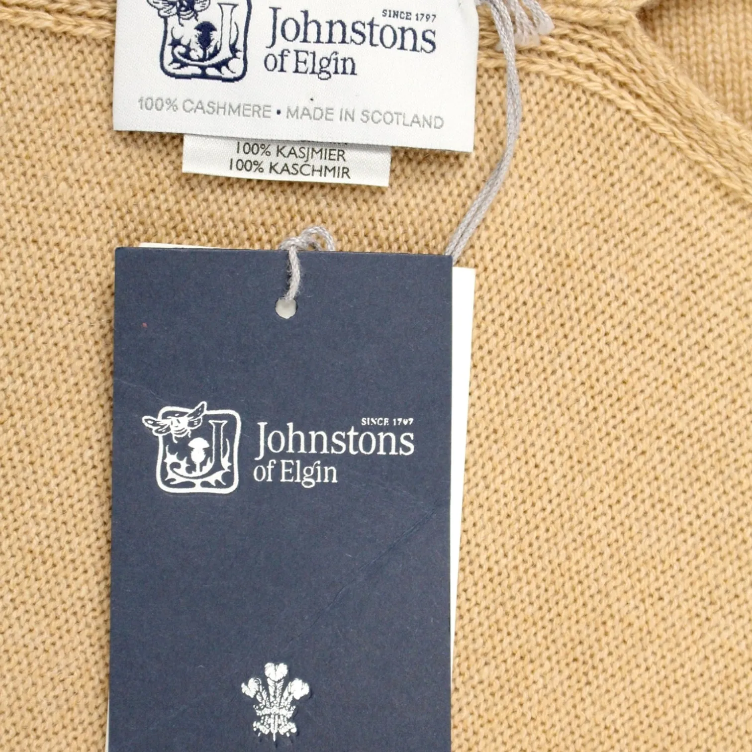 Johnstons Of Elgin Beige Cashmere Shawl