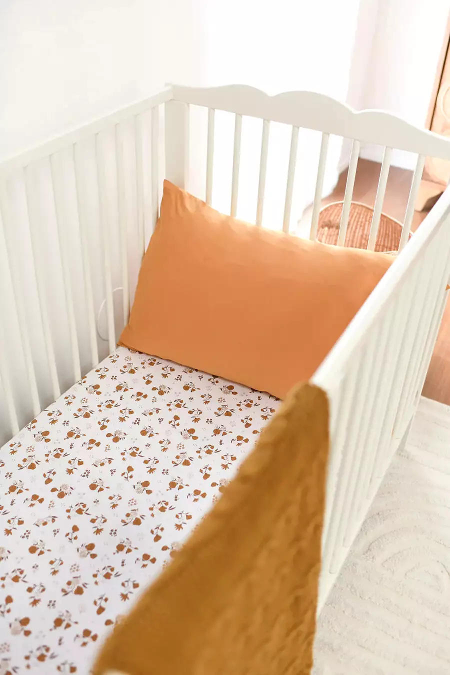 Luna Treasures Bamboo Jersey Cot Sheet - Desert Daisy