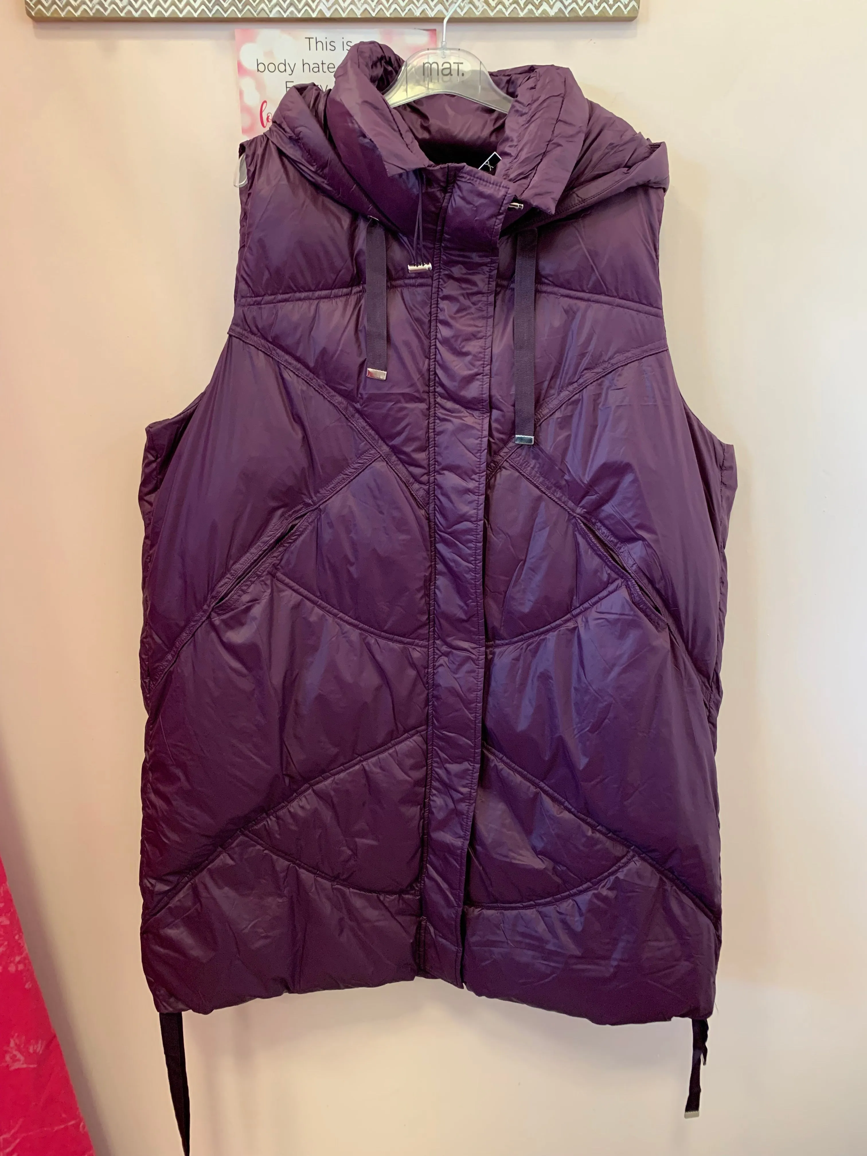 MaT Long Puffy Vest