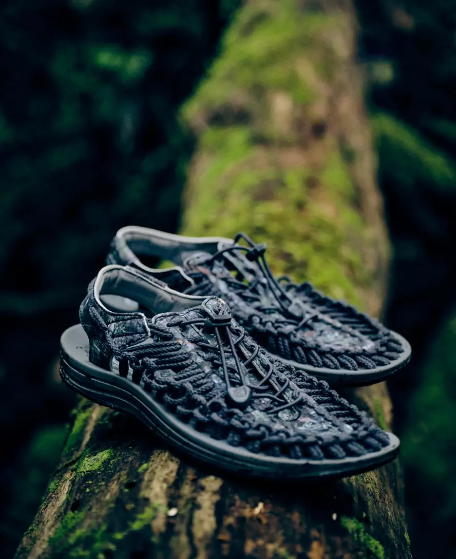 Men's UNEEK Sneaker x ELNEST  |  Yakushima Forestra Camo