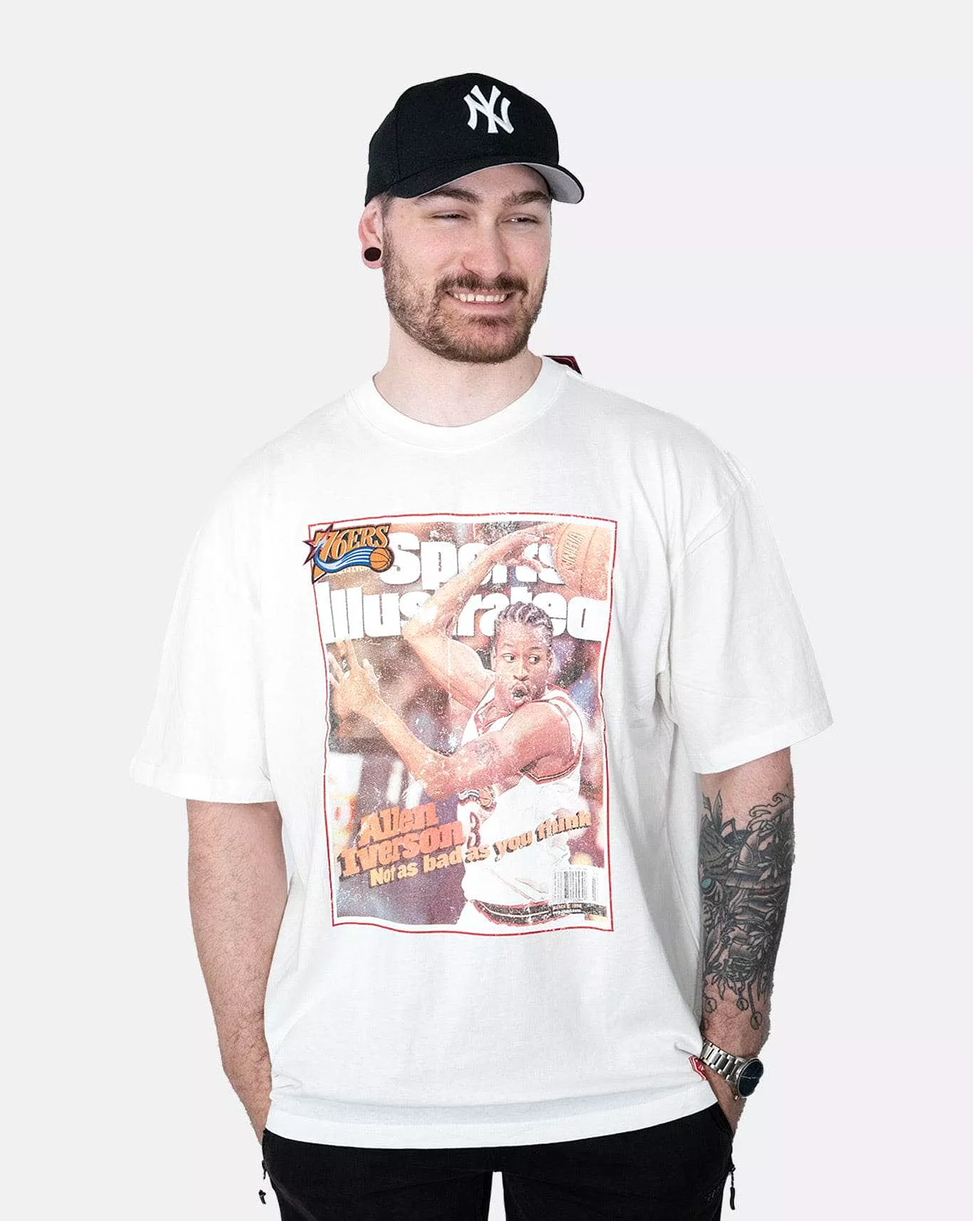 Mitchell & Ness Sports Illustrated Sixers Iverson Tee