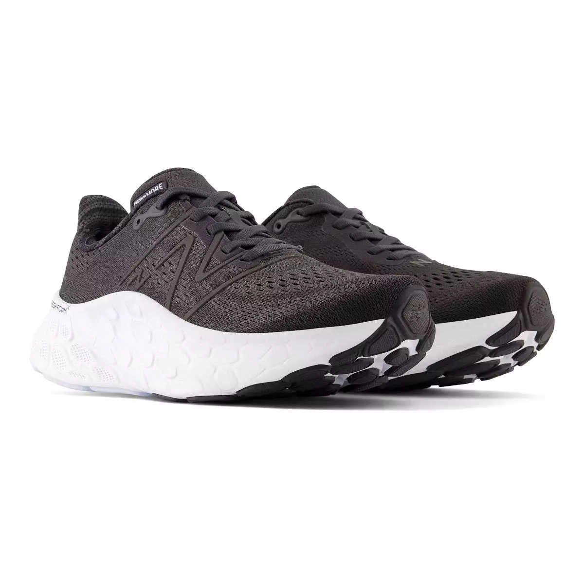 New Balance Women's Fresh Foam X More v4 Black/White