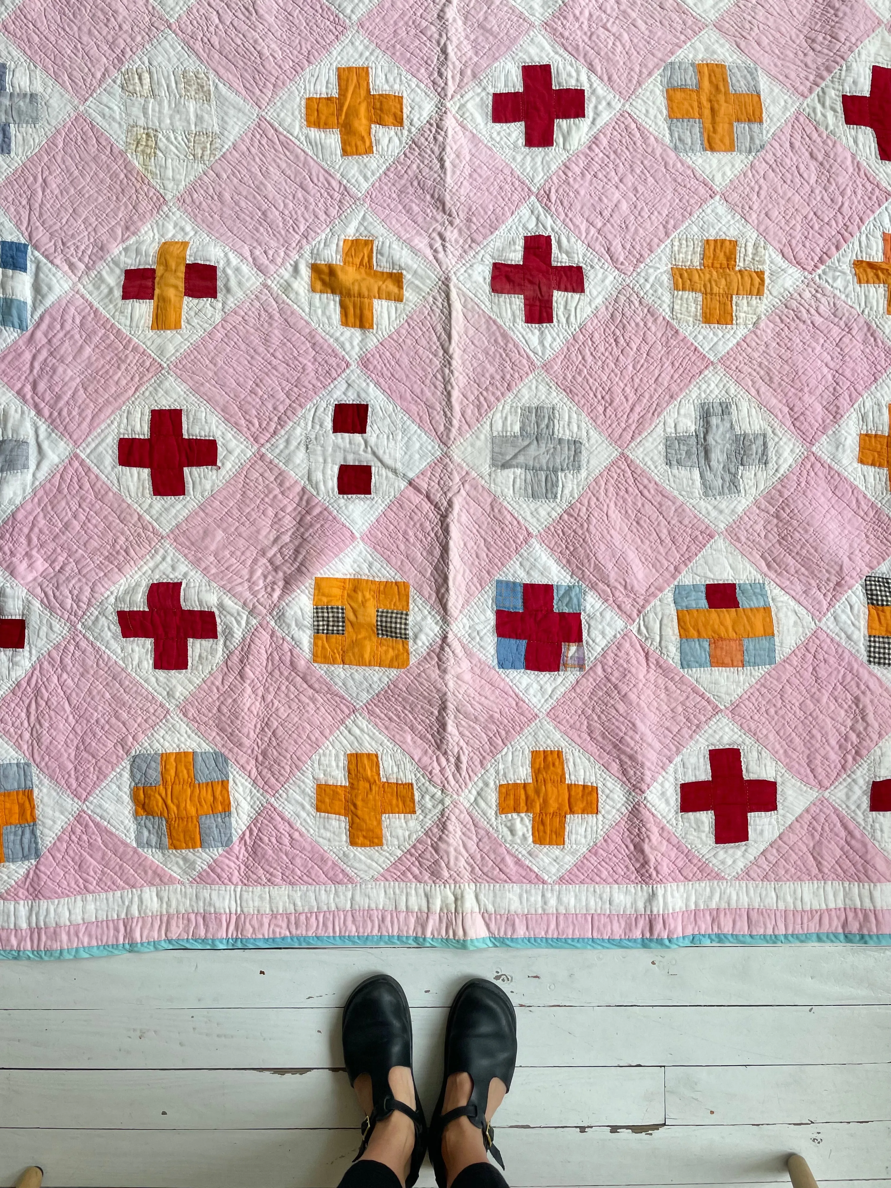 Nine Patch Cross Quilt