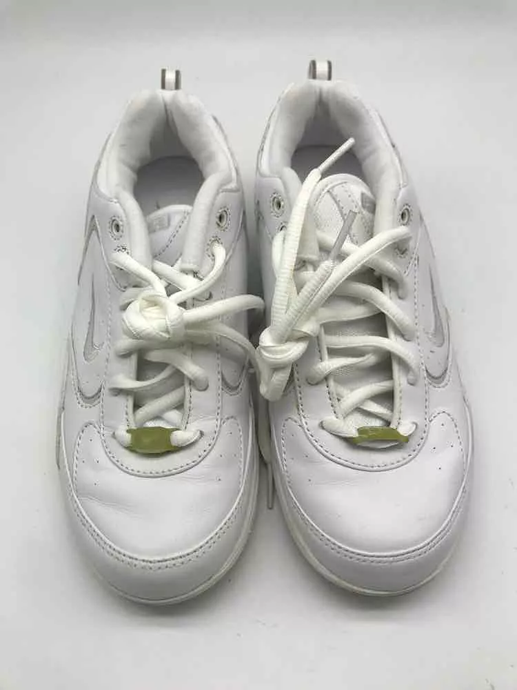 Pre-Owned Nike White Size 7 Sneaker Sneaker