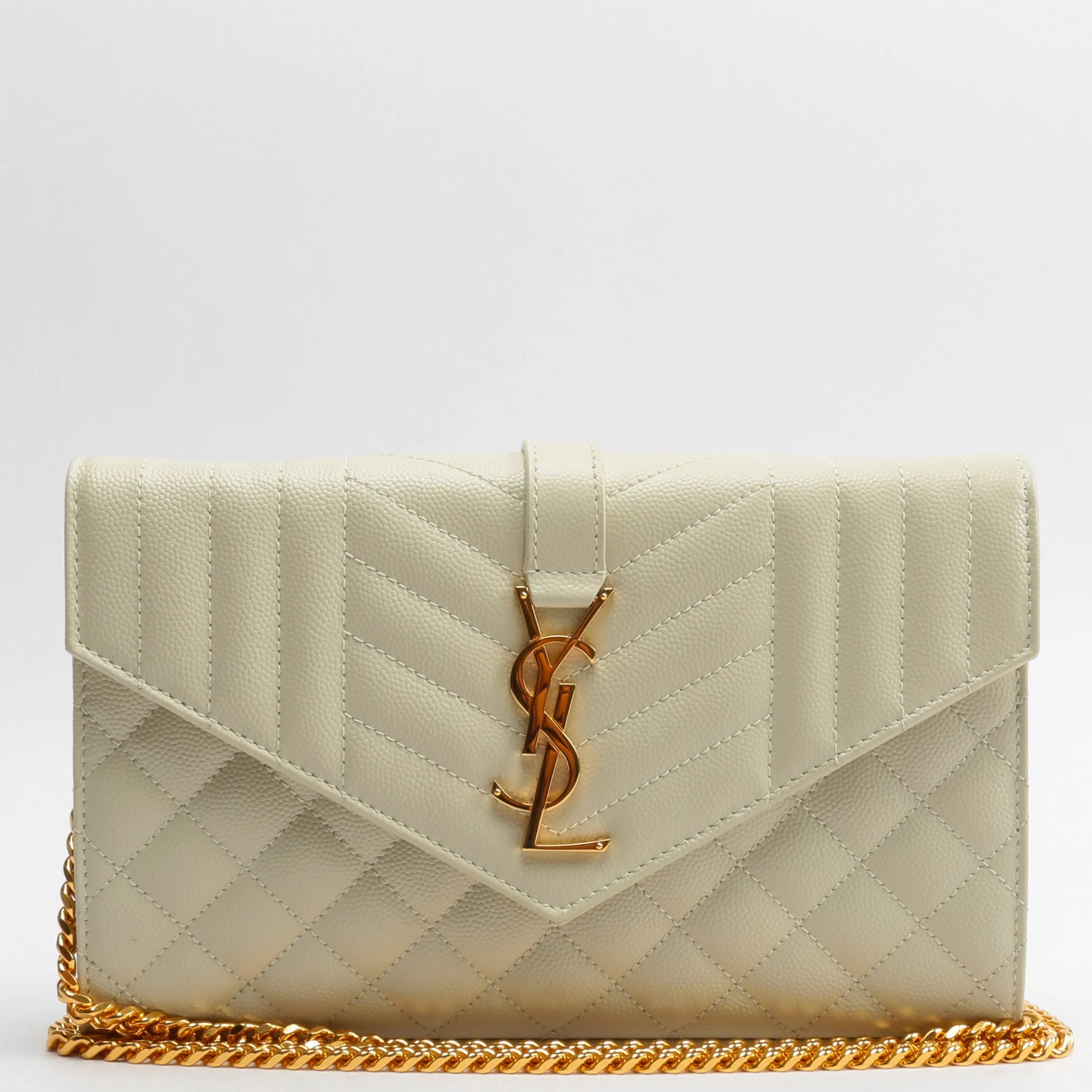 SAINT LAURENT Tri-Quilt Monogram Envelope Wallet On Chain - Ivory