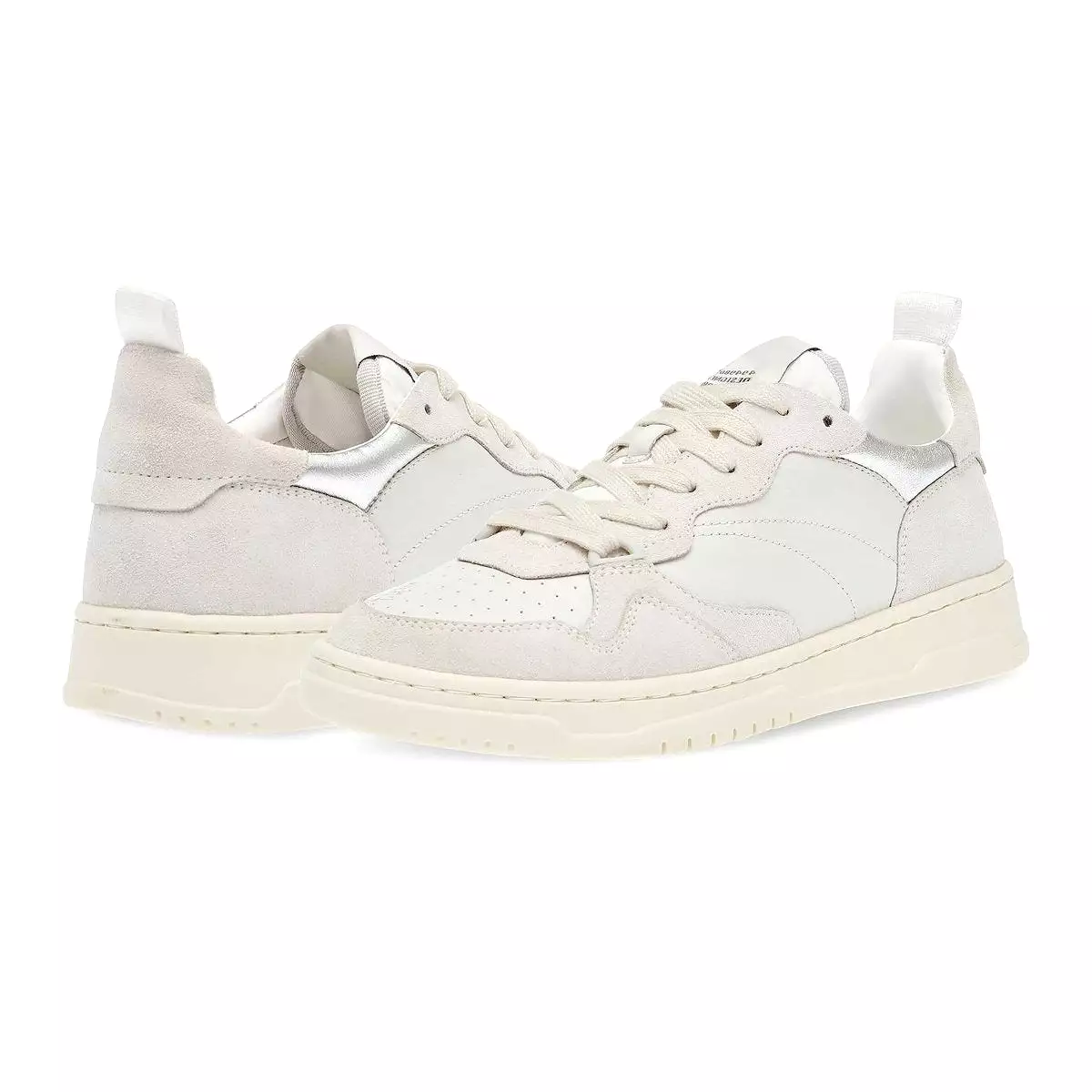 Steve Madden Women's Everlie White Multi