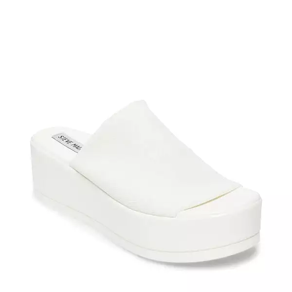 Steve Madden Women's Slinky30 Platform Sandals (White)