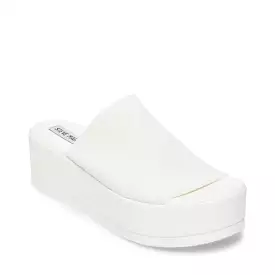 Steve Madden Women's Slinky30 Platform Sandals (White)