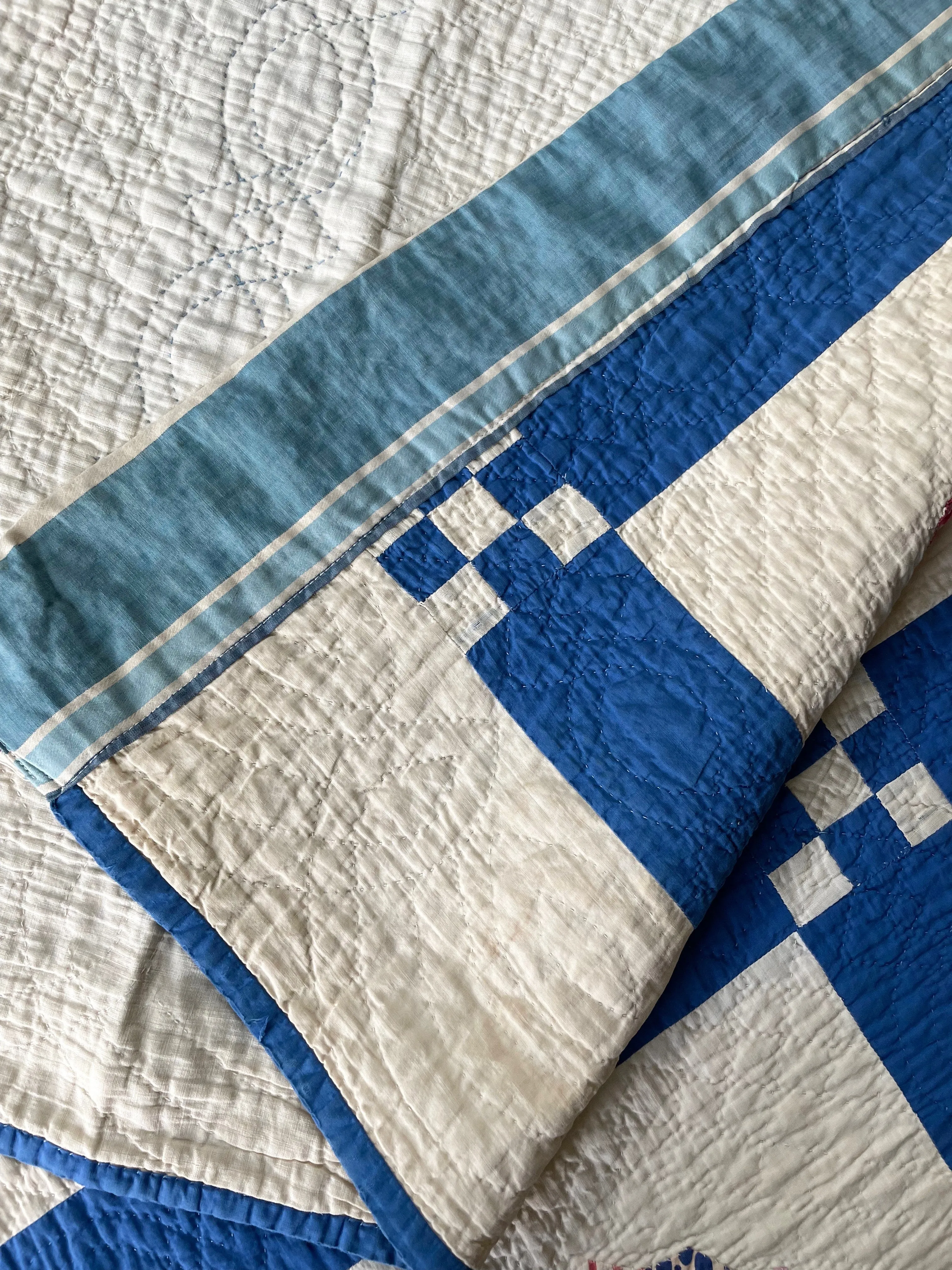 Vintage Dresden Plate Quilt