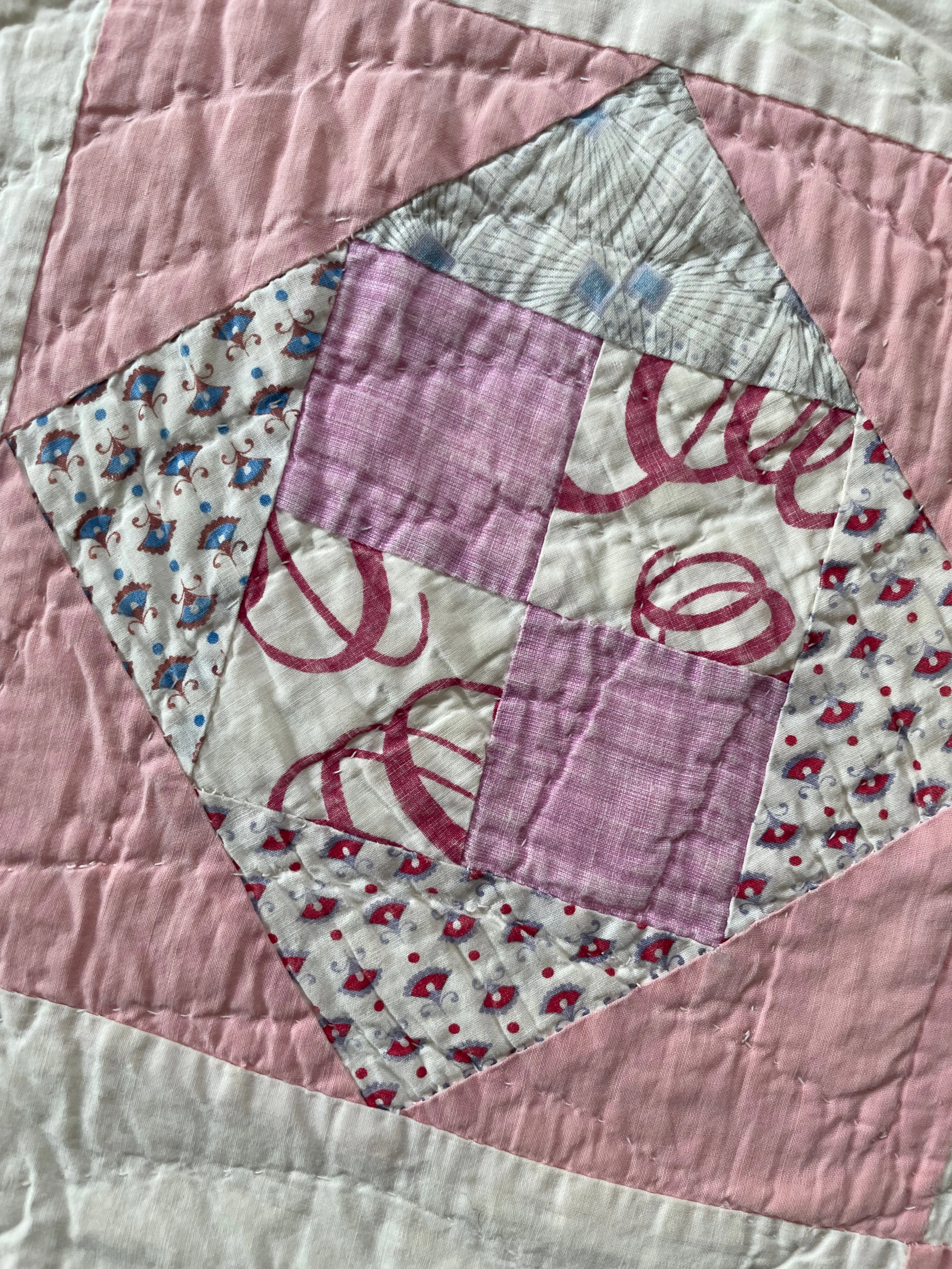 Vintage Hourglass Quilt