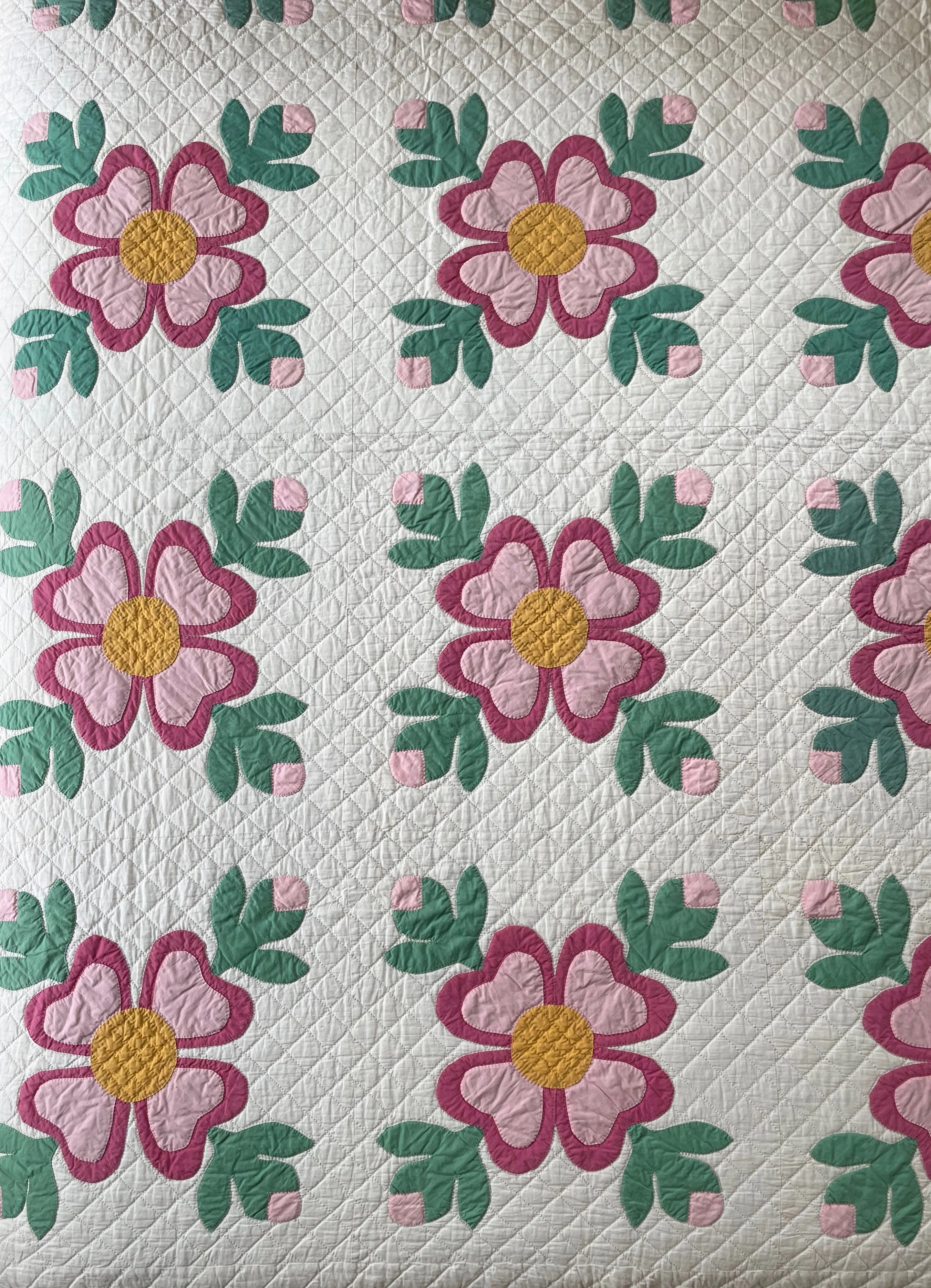 Vintage Rose of Sharon Quilt